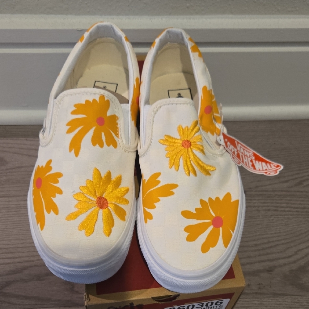 Vans White and Yellow Floral Slip-On Sneakers - Picture 2 of 6